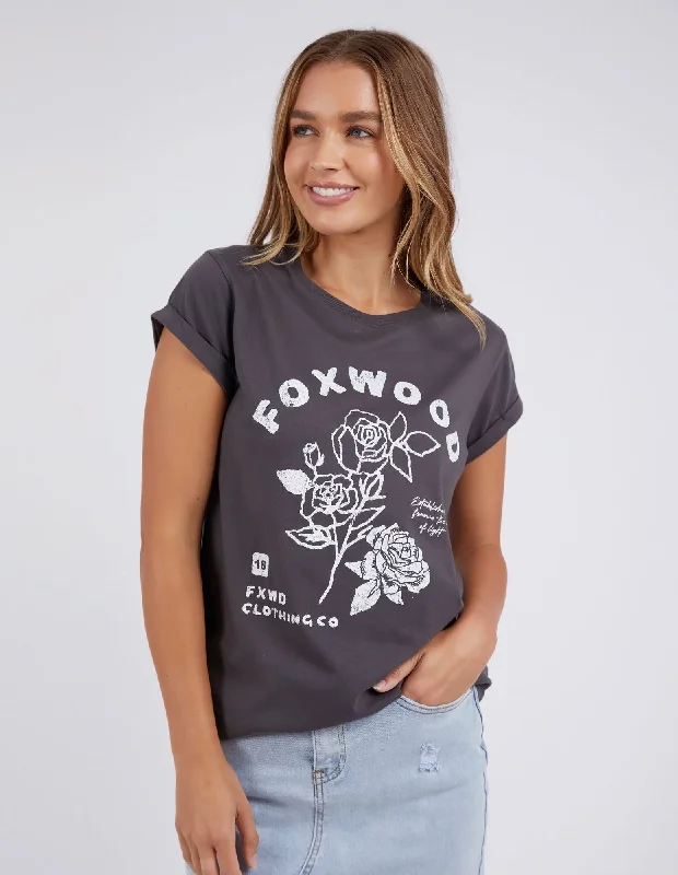 Foxwood Rosette Tee