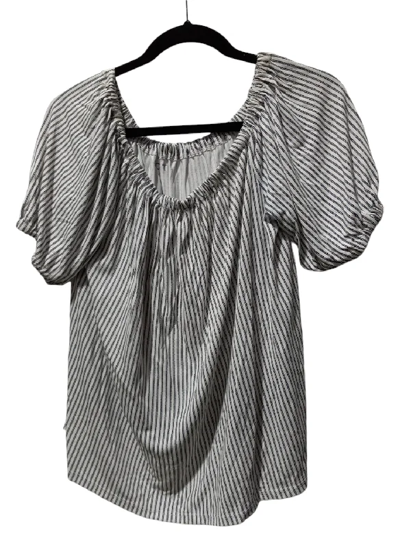 Top Short Sleeve By Loft In Striped Pattern, Size: M