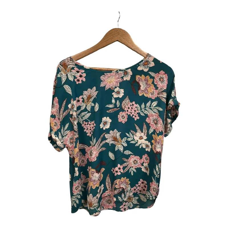 Top Short Sleeve By Maurices In Floral Print, Size: L